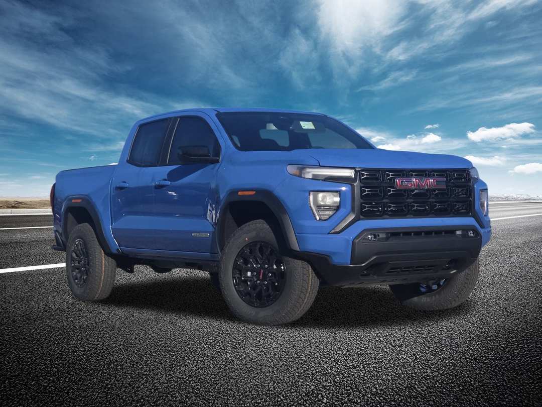 2026 GMC Canyon - Image 2