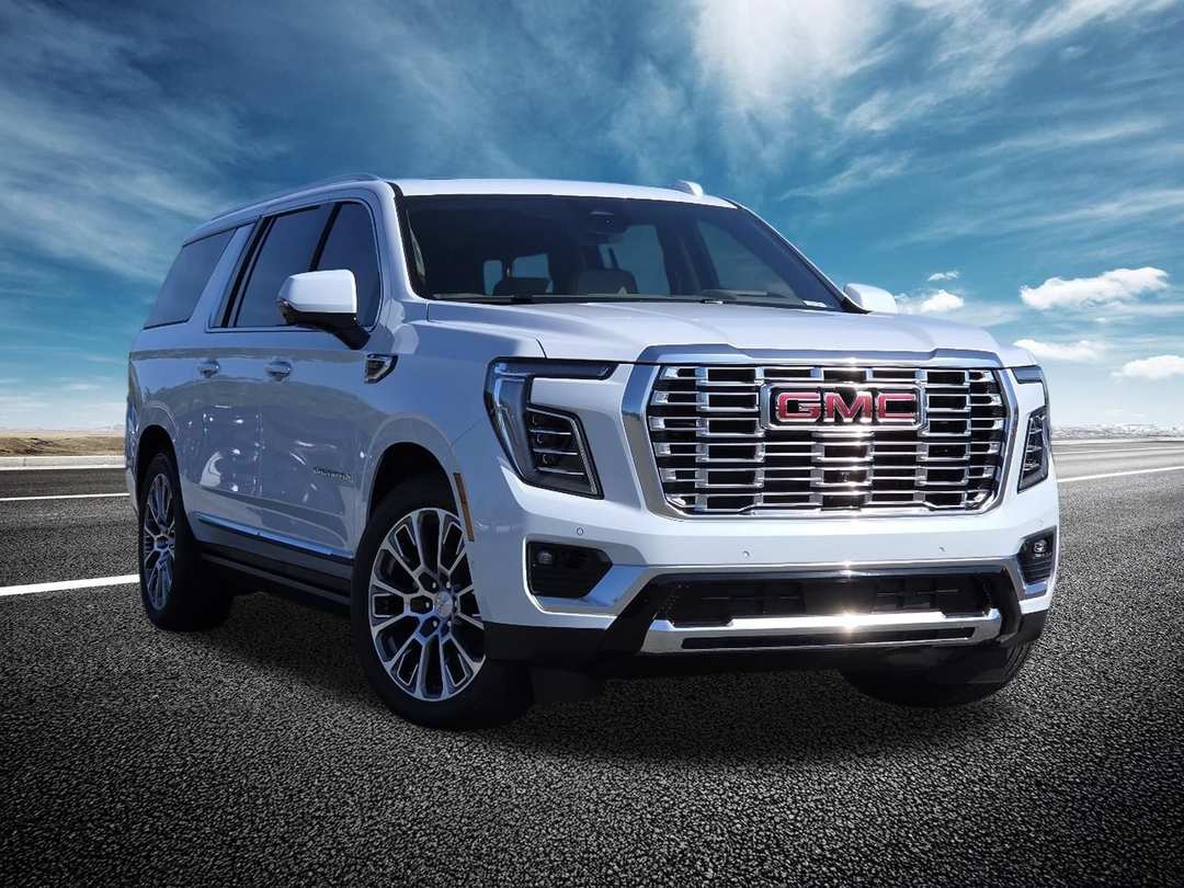 2026 GMC Yukon Xl Denali - Image 2