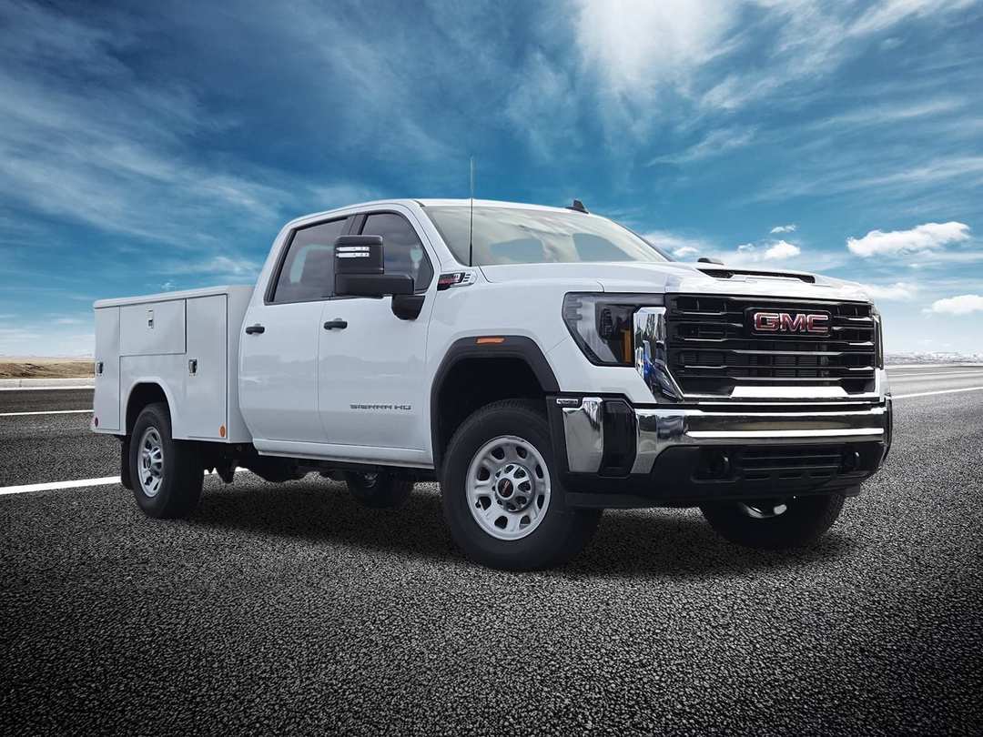 2026 GMC Sierra 3500Hd Crew 177 WB, 60 CA Pro - Image 2