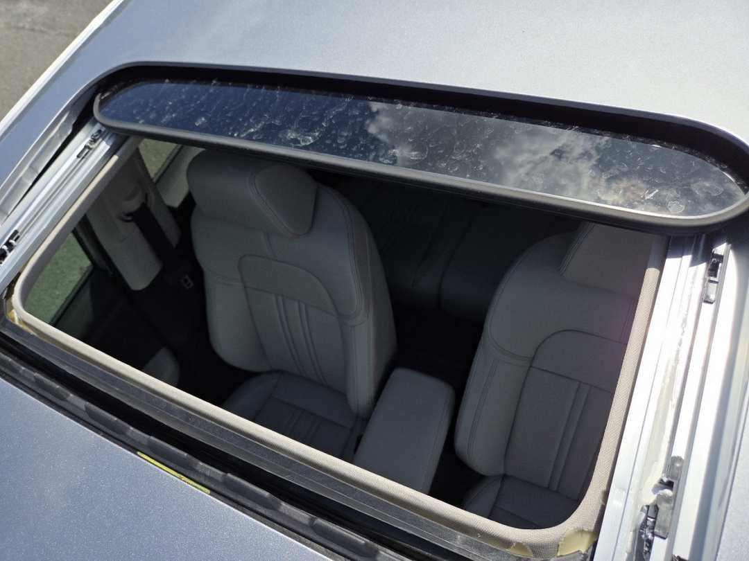 2027 Honda HR-V EXL - Image 3