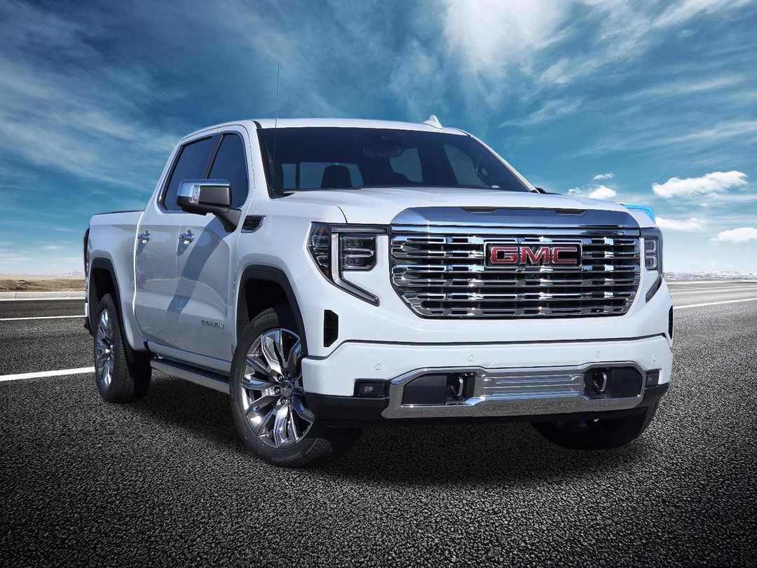 2026 GMC Sierra 1500 Crew 147 Denali - Image 2