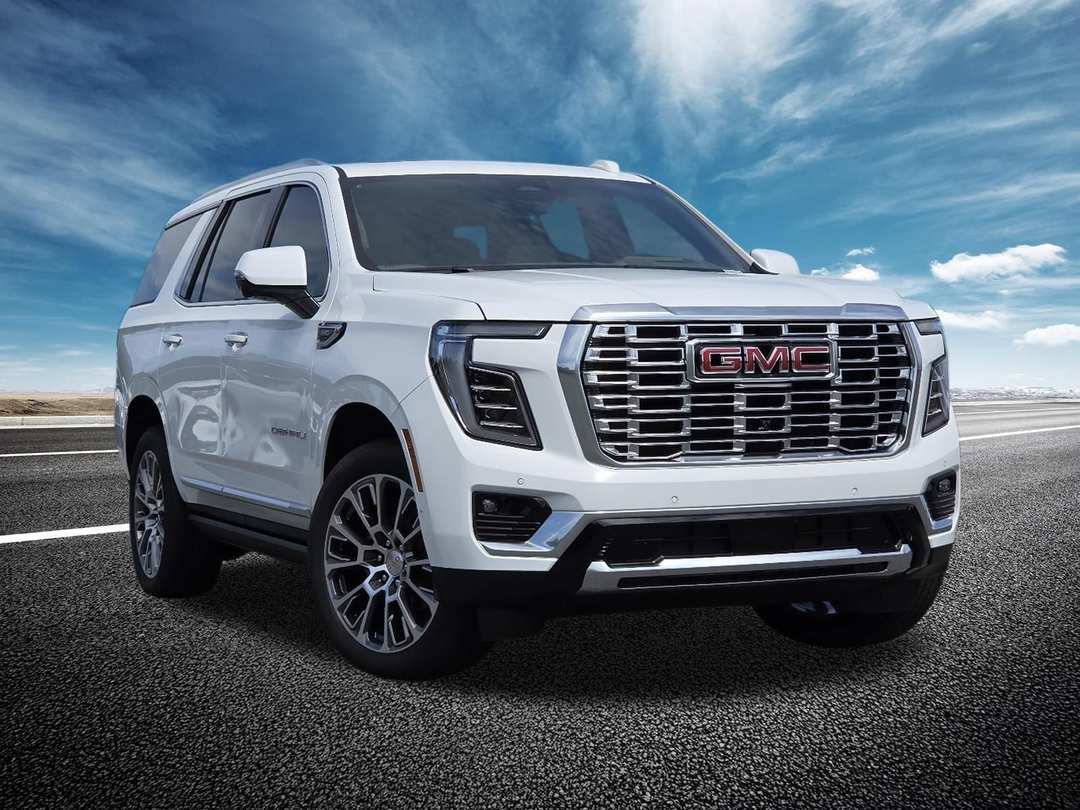 2026 GMC Yukon Denali - Image 2
