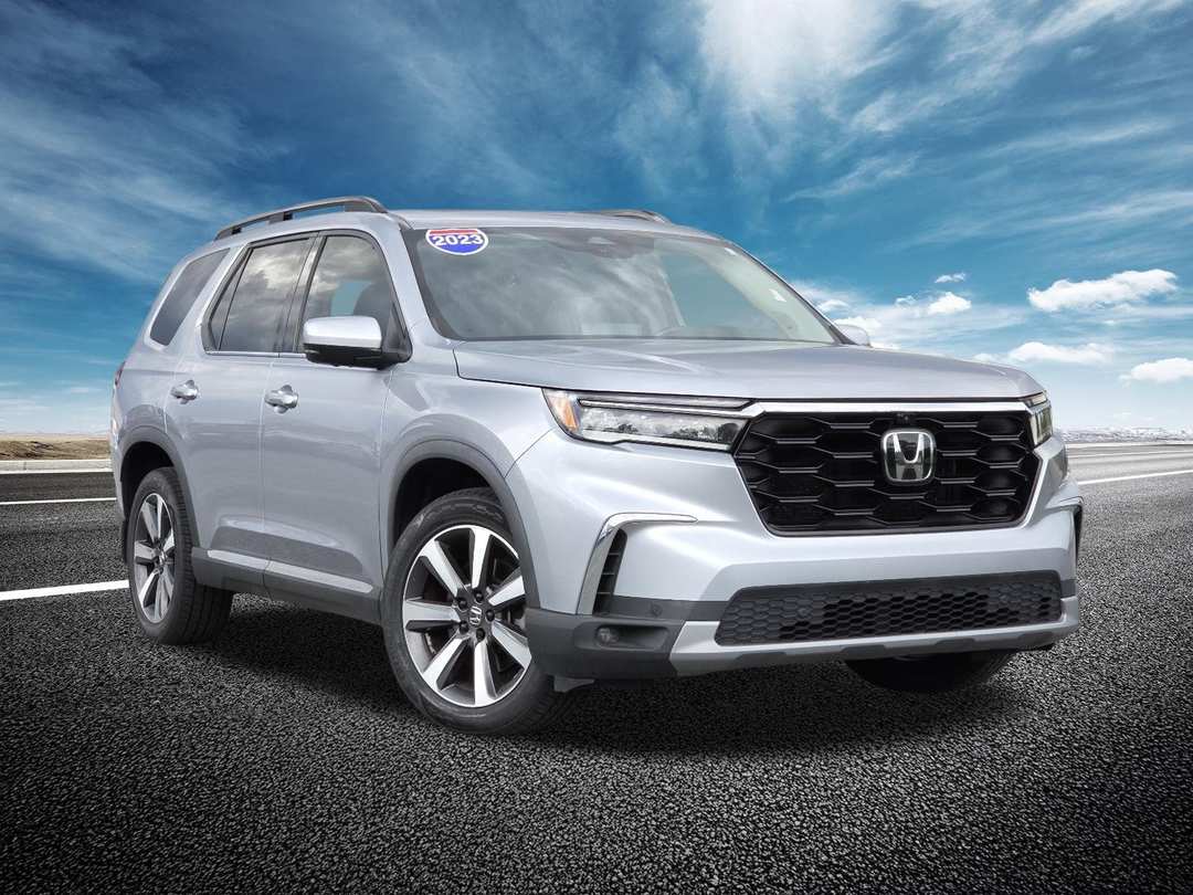 2023 Honda Pilot Elite - Image 2