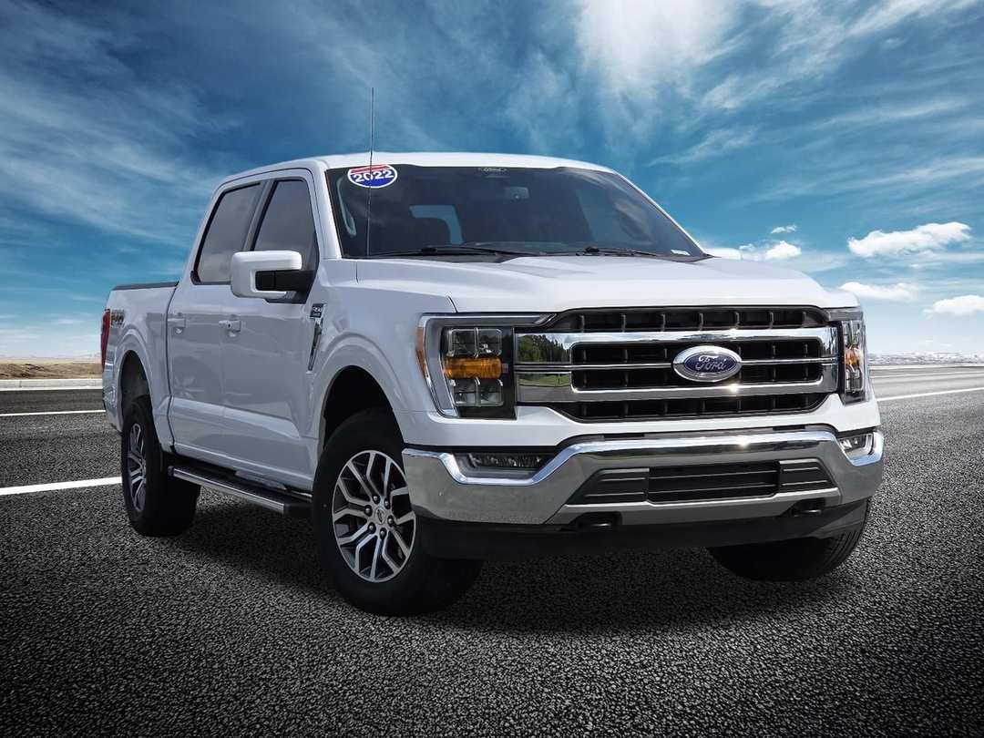 2022 Ford F-150 LARIAT 5.5' Box - Image 2