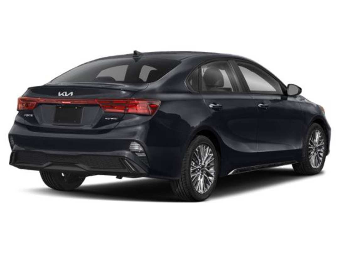 2023 Kia Forte GTLine - Image 3