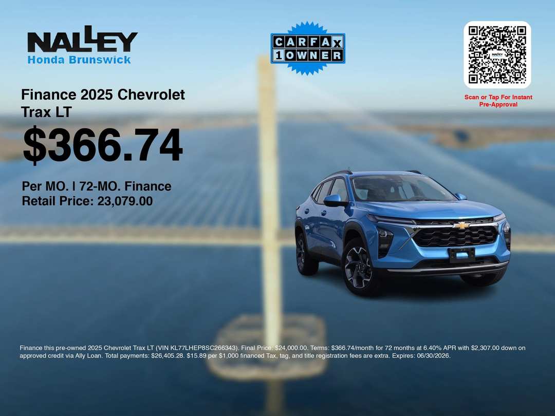 2025 Chevrolet Trax LT - Image 3