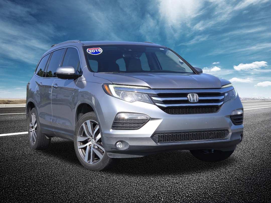 2018 Honda Pilot Elite - Image 2