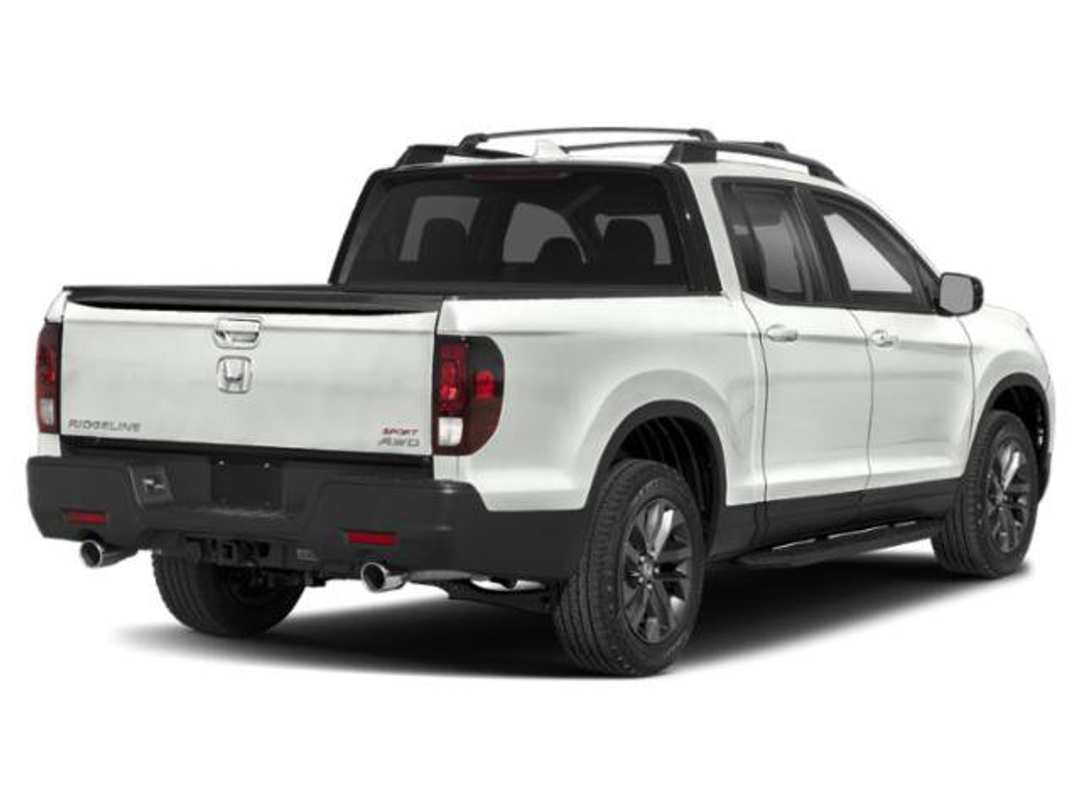 2023 Honda Ridgeline Sport - Image 2