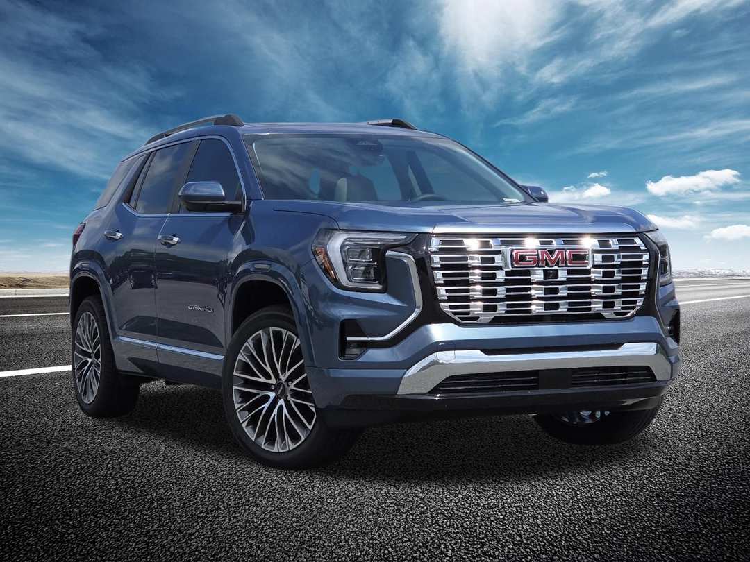 2026 GMC Terrain Denali - Image 2